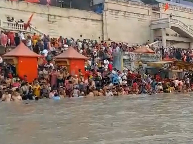 Devotees Take Holy Dip In Ganga In Haridwar On Buddha Purnima
