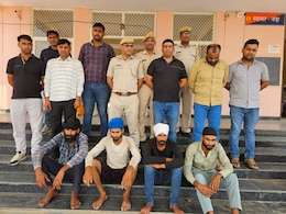 बहन के सामने पेशाब करने से नाराज 4 भाइयों ने मिलकर की थी प्रोपर्टी डीलर की हत्या, 5 दिन बाद पुलिस ने किया खुलासा बहन के सामने पेशाब करने से नाराज 4 भाइयों ने मिलकर की थी प्रोपर्टी डीलर की हत्या, 5 दिन बाद पुलिस ने किया खुलासा