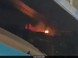 Delhi Metro On Viral Video Of Fire In Train Coach: "Case Of Pantograph Flashing" Delhi Metro On Viral Video Of Fire In Train Coach: "Case Of Pantograph Flashing"