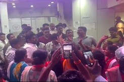 BJP Alleges Attack On Mumbai Candidate's Office By Shiv Sena (UBT) Workers BJP Alleges Attack On Mumbai Candidate's Office By Shiv Sena (UBT) Workers