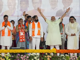राज ठाकरेंचा पुन्हा 'बिनशर्त पाठिंबा'? महायुतीच्या बैठकीत तीनही पक्षांच्या नेत्यांची खलबते राज ठाकरेंचा पुन्हा 'बिनशर्त पाठिंबा'? महायुतीच्या बैठकीत तीनही पक्षांच्या नेत्यांची खलबते