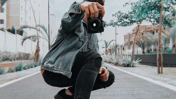 Best Deals On Men's Apparell From Myntra