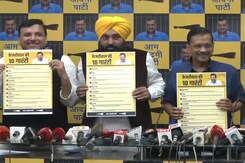 Arvind Kejriwal's "10 Poll Guarantees" Include Giving Delhi Statehood Arvind Kejriwal's "10 Poll Guarantees" Include Giving Delhi Statehood