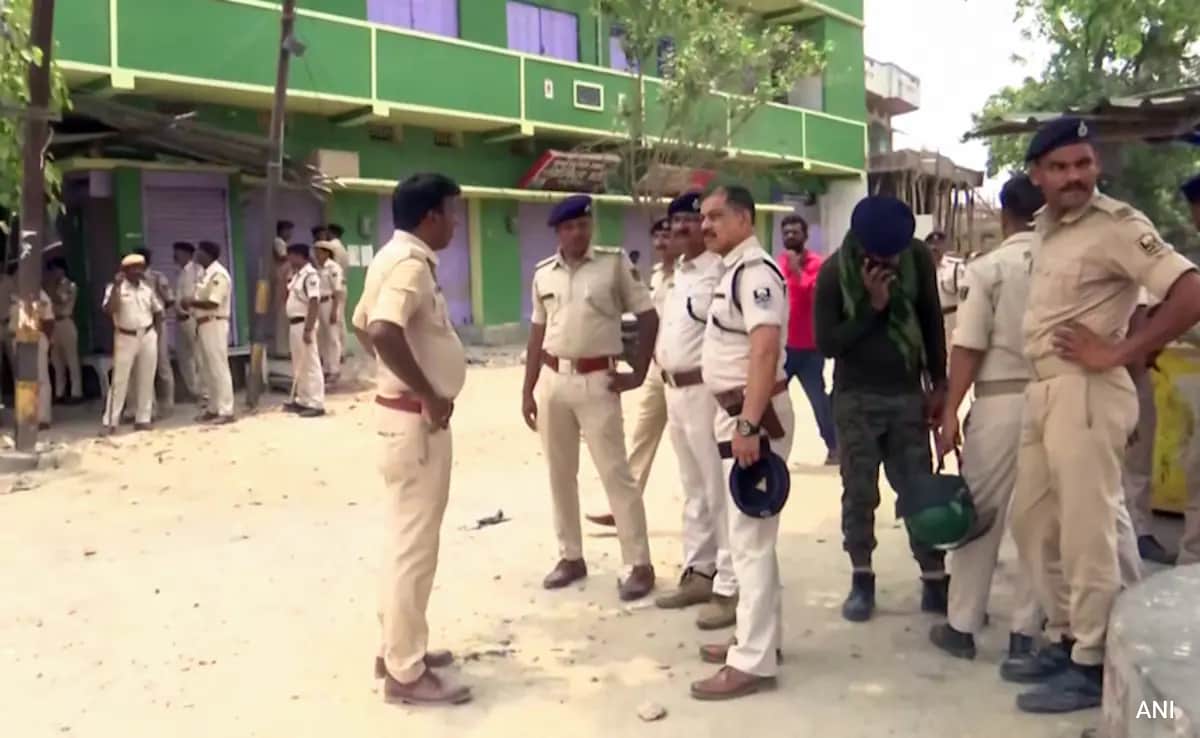 1 Dead In Clash Between Workers Of BJP, Lalu Yadav's Party, Internet Shut