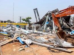 2 More Bodies Located Under Debris At Mumbai Billboard Collapse Site