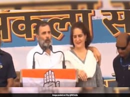 Rahul Gandhi's Shout-Out To Sister Priyanka At UP Poll Rally Rahul Gandhi's Shout-Out To Sister Priyanka At UP Poll Rally