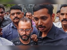 Pune Posrshe Accident : 2 जणांना चिरडणाऱ्या अल्पवयीन मुलाच्या वडिलांना पोलीस कोठडी Pune Posrshe Accident : 2 जणांना चिरडणाऱ्या अल्पवयीन मुलाच्या वडिलांना पोलीस कोठडी