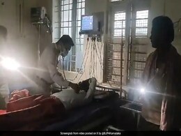 Video: Karnataka Doctor Examines Patient Using Mobile Torch Amid Power Cut Video: Karnataka Doctor Examines Patient Using Mobile Torch Amid Power Cut
