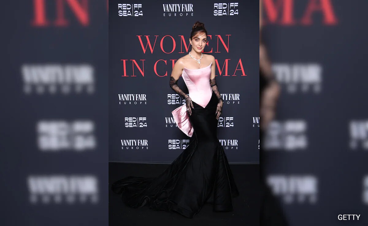 Cannes 2024: Kiara Advani Is A Vision To Behold In An Off-Shoulder Gown At Gala Dinner