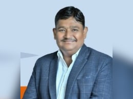 यहां भाजपा पार्षदों ने अपनी ही पार्टी सभापति के खिलाफ खोला मोर्चा, पार्टी आलाकमान से कर डाली ये मांग यहां भाजपा पार्षदों ने अपनी ही पार्टी सभापति के खिलाफ खोला मोर्चा, पार्टी आलाकमान से कर डाली ये मांग
