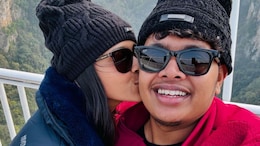 YouTuber Reveals Gender Of Unborn Child In Vlog, Lands In Trouble