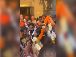 Congress Candidate Kanhaiya Kumar Assaulted In Delhi, Ink Thrown At Him Congress Candidate Kanhaiya Kumar Assaulted In Delhi, Ink Thrown At Him