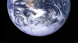 Groundbreaking New Study Finds Life On Earth Emerged 4.2 Billion Years Ago