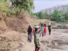 प्यास बुझाने के लिए कोसों का सफर... कहां लापता हो गई नल जल योजना ?