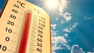 भीषण गर्मी में टूट गए सारे रिकॉर्ड, 'आग का दरिया' बना जैसलमेर, लोग घरों में कैद