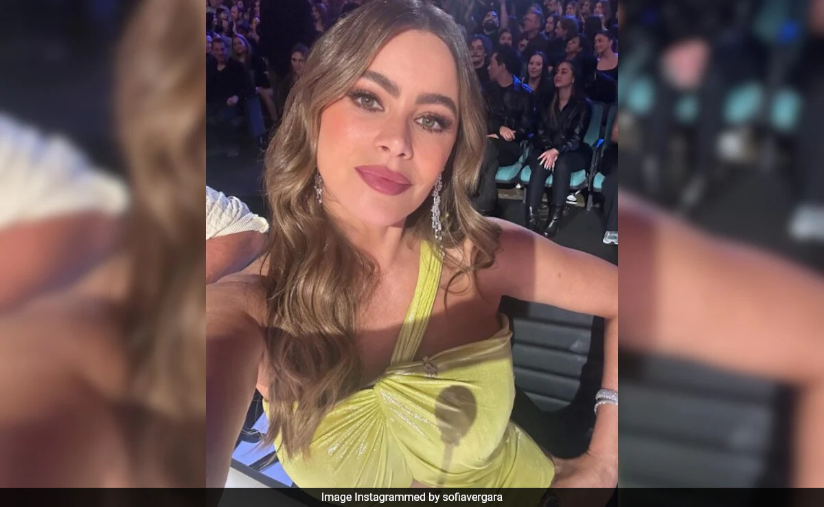 Sofia Vergara Isn't "Picky" About Dating: "Already Hard For A 50-Something-Year Old"