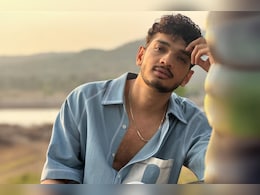 नितेश राणे म्हणाले, 'हिरवा साप', मनसेचाही हिसका; स्टँडअपदरम्यान मुनव्वर नेमकं काय म्हणाला?   नितेश राणे म्हणाले, 'हिरवा साप', मनसेचाही हिसका; स्टँडअपदरम्यान मुनव्वर नेमकं काय म्हणाला?