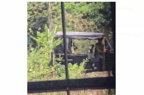 Mercedes Logo, Mobile Video: How Cops Caught Auto Driver Who Abused Girl In Nagpur Mercedes Logo, Mobile Video: How Cops Caught Auto Driver Who Abused Girl In Nagpur