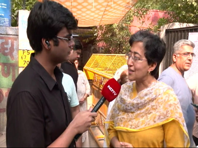 "Battle Between PM's Jumlas, Arvind Kejriwal's Guarantees": AAP's Atishi