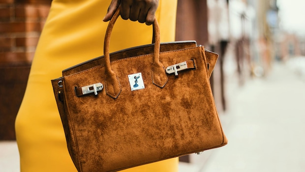 Best Deals On Allen Solly Bags From Myntra