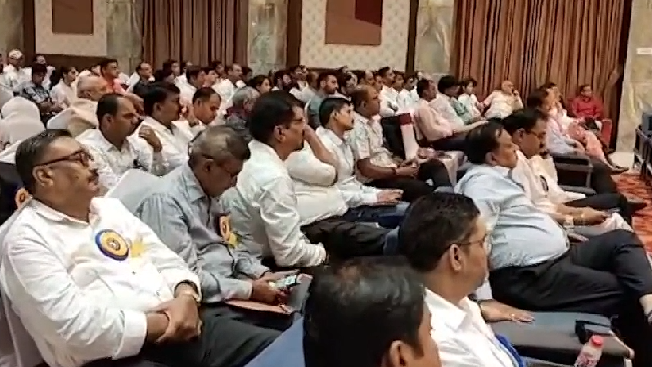 कटनी: टैक्स कॉन्फ्रेंस का आयोजन व्यापारियों के इन मुद्दों पर हुई बात