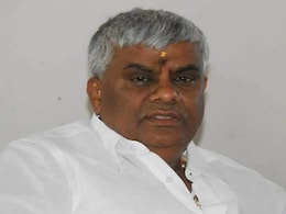 पूर्व प्रधानमंत्री एचडी देवेगौड़ा के बेटे और अपहरण के आरोपी JDS विधायक 3 दिन की हिरासत में पूर्व प्रधानमंत्री एचडी देवेगौड़ा के बेटे और अपहरण के आरोपी JDS विधायक 3 दिन की हिरासत में