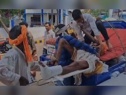 दमोह जिला अस्पताल का एक और वीडियो वायरल, गंभीर रूप से घायल बुजुर्ग को मालवाहक ऑटो में ले जाने को मजबूर परिजन