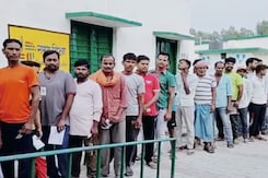 10.4% Voter Turnout Recorded Across 10 States, Union Territories Till 9 am 10.4% Voter Turnout Recorded Across 10 States, Union Territories Till 9 am