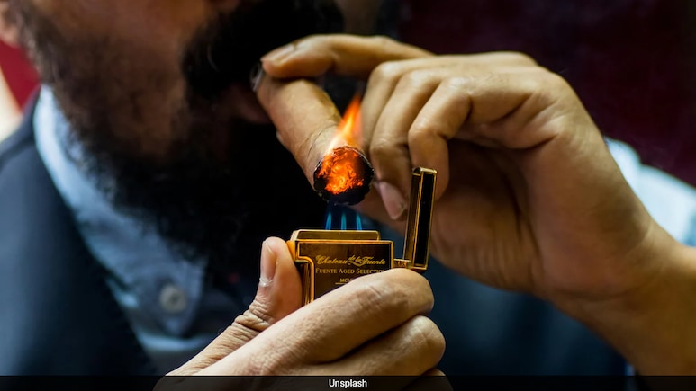 UK में 'लाइफटाइम स्मोकिंग बैन' को मंजूरी, 2009 के बाद जन्मे लोगों के लिए सिगरेट बेचना-खरीदना अब गैरकानूनी