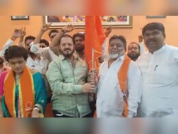 शिंदेकडे गेलेला नगरसेवक काही तासात ठाकरेंकडे परतला, नक्की काय झालं?