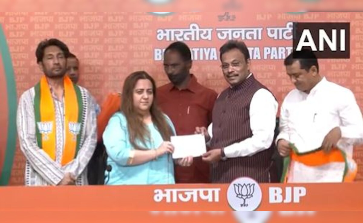 कांग्रेस छोड़ने वाली राधिका खेड़ा हुईं बीजेपी में शामिल, एक्टर शेखर सुमन ने भी ली सदस्यता