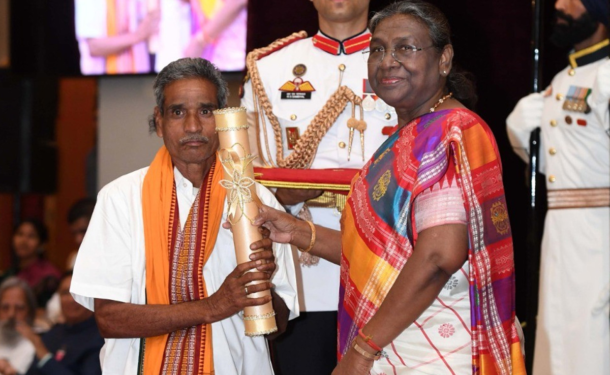 'बिरहोर के भाई' के नाम से मशहूर जागेश्वर यादव को मिला पद्मश्री सम्मान, आदिवासियों के उत्थान के लिए किए ये बड़े काम