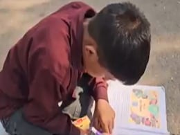 कुछ इस तरह मेहनत कर के ख़ुद की पढ़ाई और परिवार का ख़र्चा उठा रहा है 12 साल का Deepak कुछ इस तरह मेहनत कर के ख़ुद की पढ़ाई और परिवार का ख़र्चा उठा रहा है 12 साल का Deepak