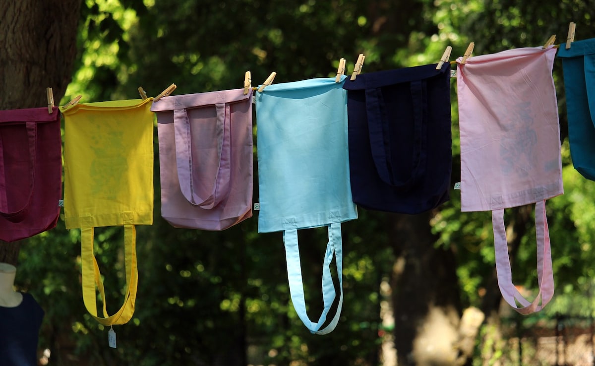 Best Deals On Laundry Bags From Myntra