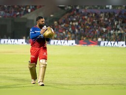 दिनेश कार्तिकच्या खांद्यावर नवीन जबाबदारी, RCB च्या बॅटींग कोच आणि मेंटॉर पदी नियुक्ती