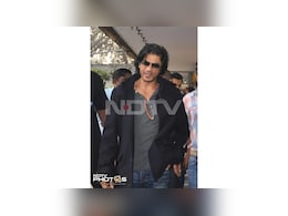 शाहरुख़ खान की बिगड़ी तबीयत, जानिए क्यों हुए अस्पताल में एडमिट शाहरुख़ खान की बिगड़ी तबीयत, जानिए क्यों हुए अस्पताल में एडमिट