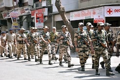 Ex-Top Officer On CISF Replacing Delhi Police At Parliament: "Should've Strengthened Existing..." Ex-Top Officer On CISF Replacing Delhi Police At Parliament: "Should've Strengthened Existing..."