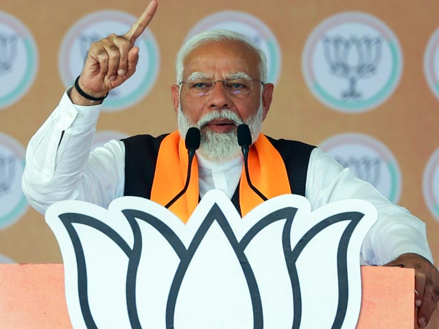 Gujarat के Banaskantha में PM Modi की जनसभा