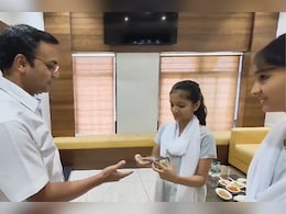 पापा मेरे रिजल्ट की चिंता करते हैं, कलेक्टर बोले- लाओ मेरी बात कराओ... कोटा DM का यह वीडियो हो रहा वायरल पापा मेरे रिजल्ट की चिंता करते हैं, कलेक्टर बोले- लाओ मेरी बात कराओ... कोटा DM का यह वीडियो हो रहा वायरल