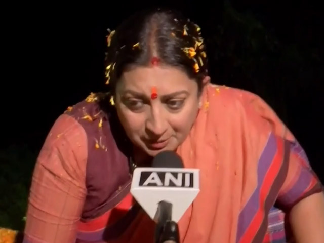 Smriti Irani Attacks Congress Over Raebareli, Amethi: "Not Anyone's Inherited Property..."