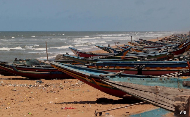 Cyclone Brewing, Schools In Puducherry, Parts Of Tamil Nadu, To Be Closed