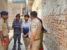 पहले पत्नी का मर्डर कर सिर गोद में रखा, फिर सेल्फी ली और खुद भी फंदे से लटक गया पहले पत्नी का मर्डर कर सिर गोद में रखा, फिर सेल्फी ली और खुद भी फंदे से लटक गया