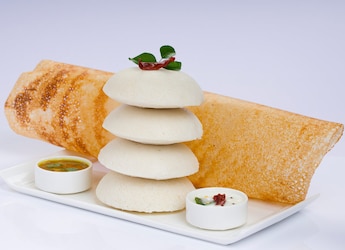 Perfect Idlis, Even In Monsoon: Fermentation Tips To Save Your Batter Perfect Idlis, Even In Monsoon: Fermentation Tips To Save Your Batter