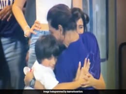 Watch: Teary-Eyed Suhana Hugs Shah Rukh Khan After KKR's IPL Win. Bonus - AbRam Watch: Teary-Eyed Suhana Hugs Shah Rukh Khan After KKR's IPL Win. Bonus - AbRam
