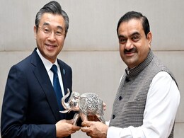 जापान के राजदूत से मिले गौतम अदाणी, भारत के लिए उनके समर्थन को बताया 'प्रेरणास्रोत' जापान के राजदूत से मिले गौतम अदाणी, भारत के लिए उनके समर्थन को बताया 'प्रेरणास्रोत'