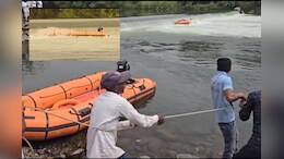 बुडालेल्यांचा शोध घेण्यासाठी गेलेल्या SDRF ची बोट बुडाली; 3 जवानांचा मृत्यू, दोघे बेपत्ता