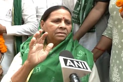 Rabri Devi: "Nitish Kumar & BJP Can Abuse Us As Much As They Want But..." Rabri Devi: "Nitish Kumar & BJP Can Abuse Us As Much As They Want But..."