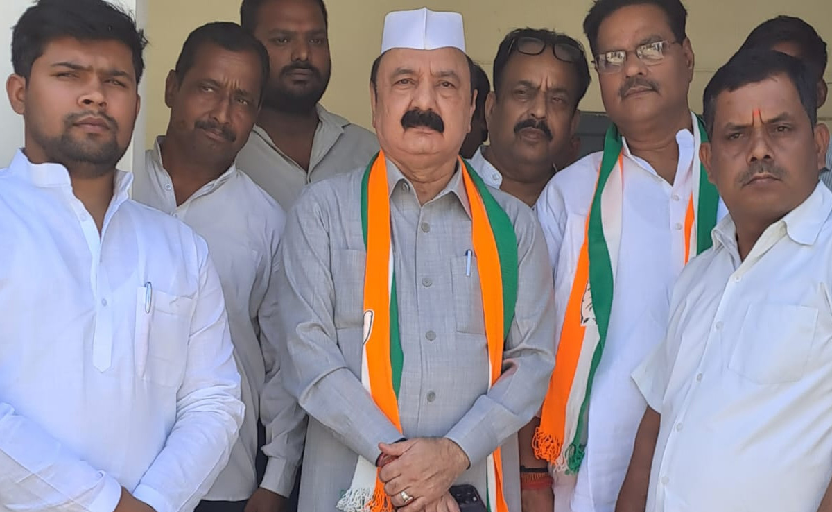 Amethi Is Rahul Gandhi, Sister's '<i>Amanat</i>': Congress Pick KL Sharma