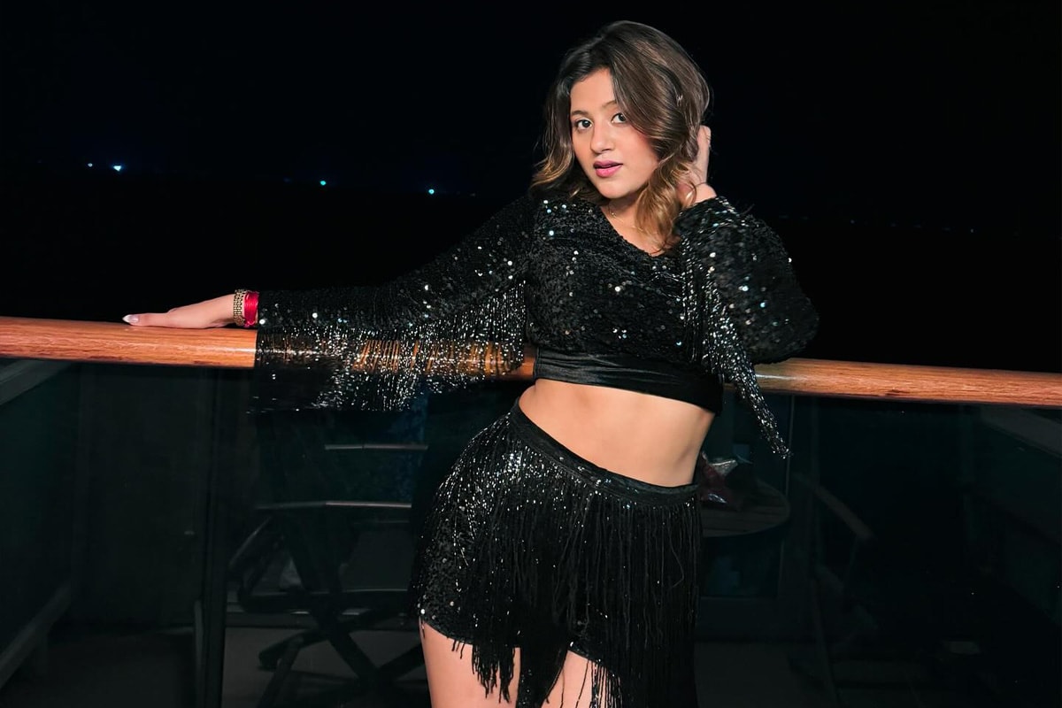 Anjali Arora Set to Make Her Big Screen Debut; Deets Inside