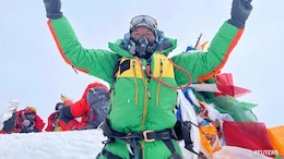 Nepal's Sherpa Guide Kami Rita Climbs Mount Everest For A Record 31st Time